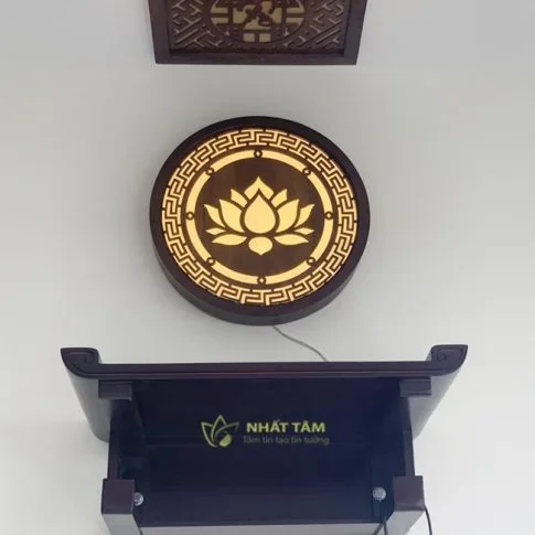 kệ thờ ông Táo