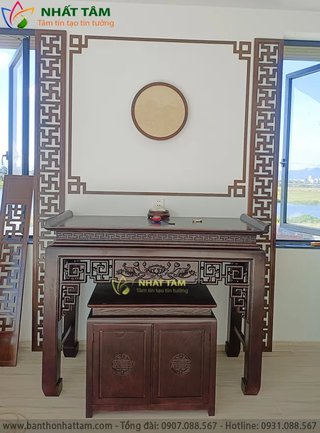 bàn thờ gỗ Nhất Tâm