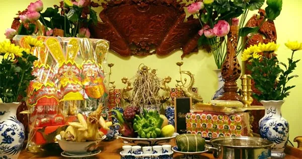 Kệ thờ ông Táo