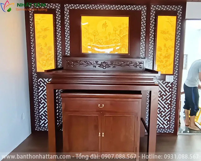 Bàn Thờ Gỗ Sồi Có Gỗ đôn